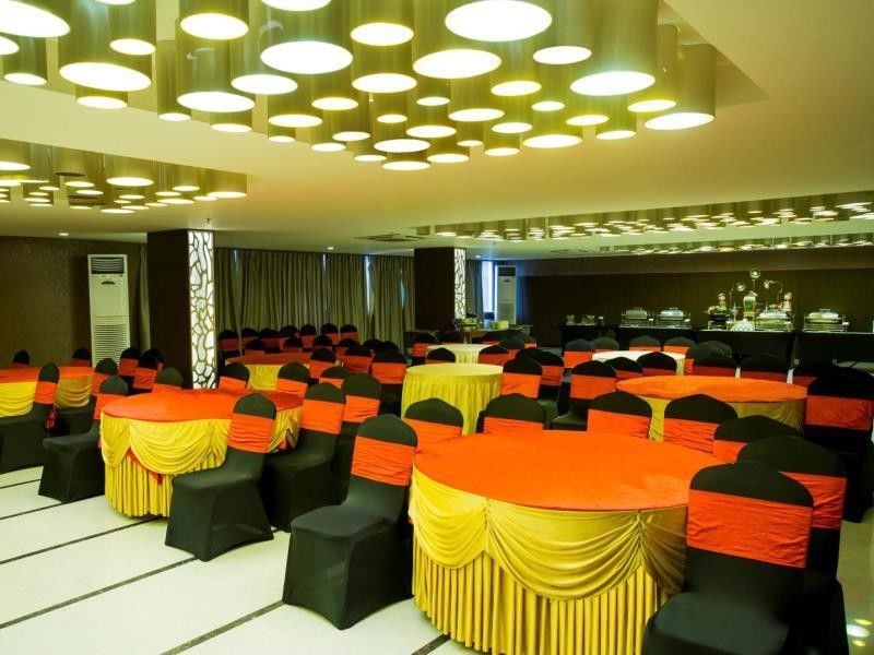 Milestone Hotel And Banquets Siliguri Luaran gambar